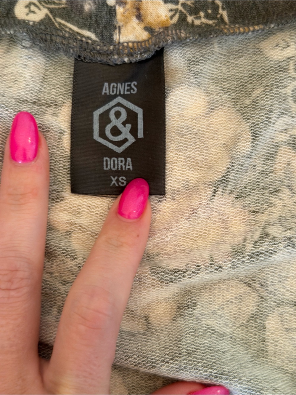 Agnes & Dora XS Essential Cardigan Twiggy - Picture 2 of 2